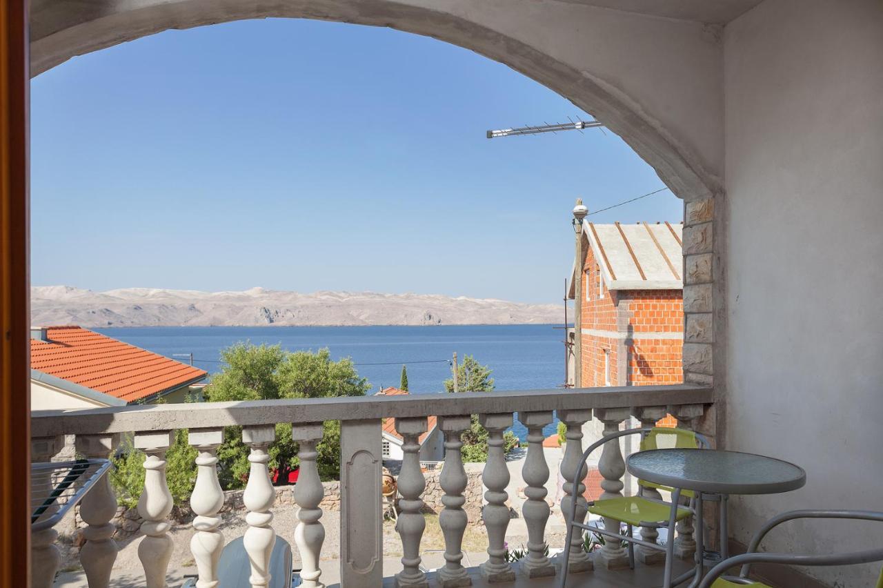 Manda Apartment Karlobag Bagian luar foto